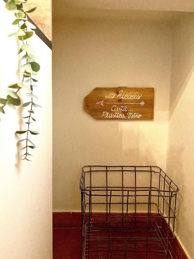 Bed And Breakfast La Bouganville 로시냐노 마리티모 외부 사진