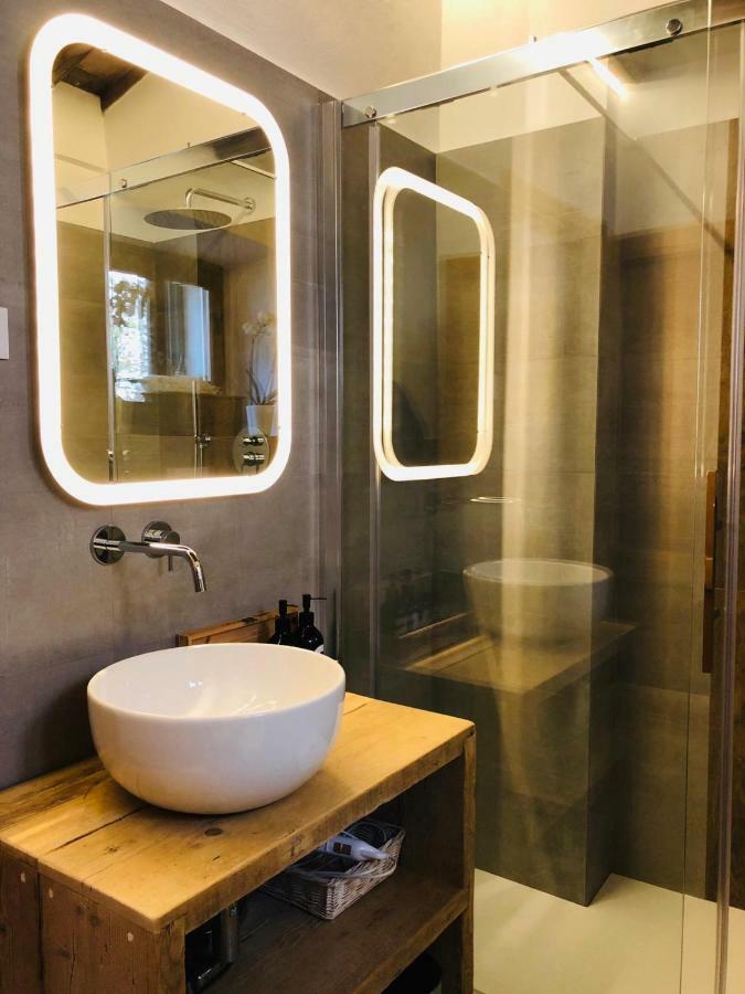 Bed And Breakfast La Bouganville 로시냐노 마리티모 외부 사진